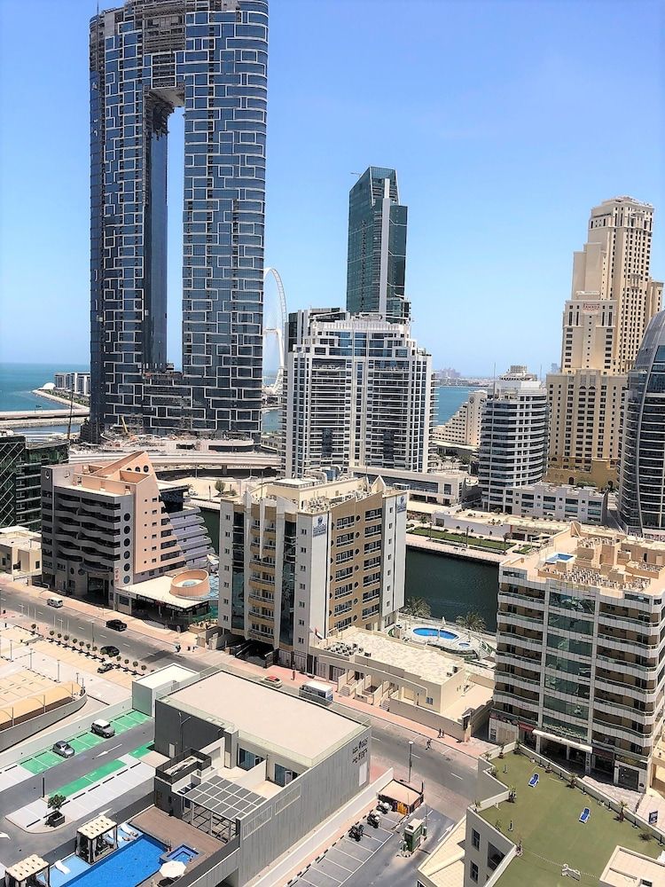 undefined Gorgeous 1 bedroom with balcony in Dubai Marina 3