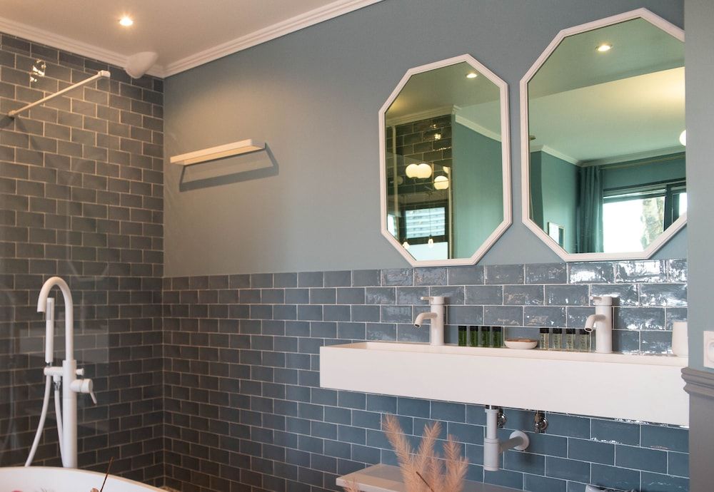 undefined The Parisian Blue Eiffel Tower 9