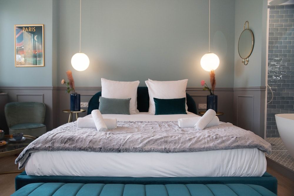 undefined The Parisian Blue Eiffel Tower 8