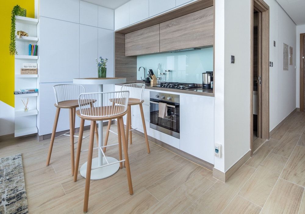 undefined Ultramodern Studio With Sublime Decors in Dubai Marina 3