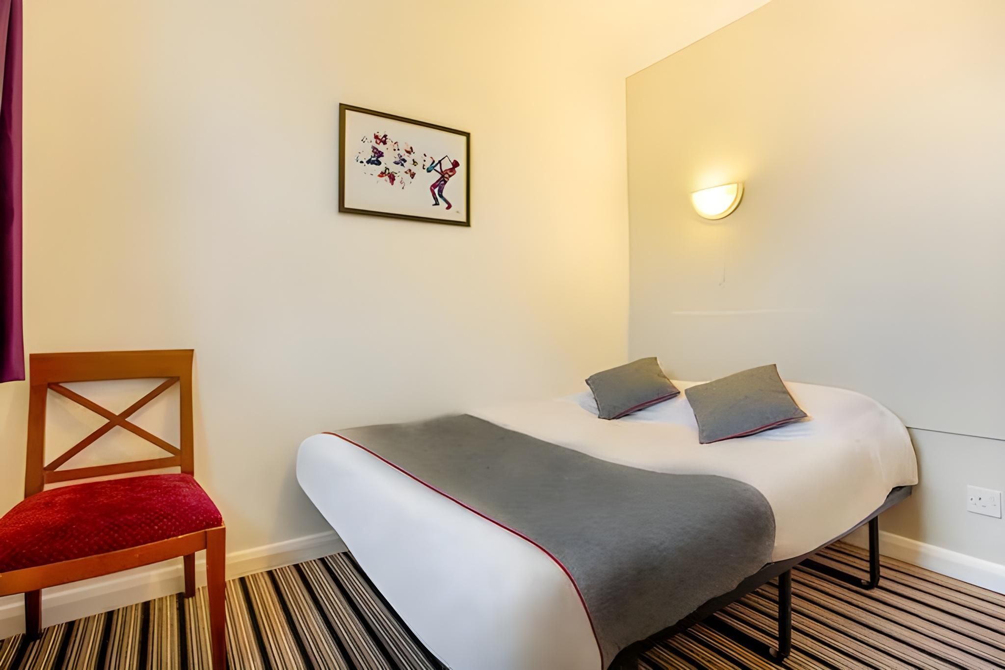 undefined Enrico Hotel 6