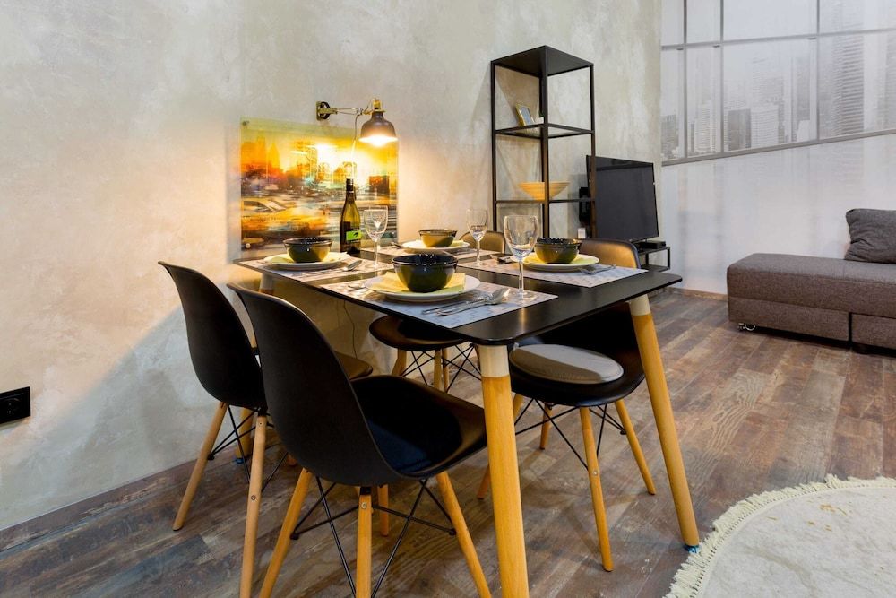 undefined Bright Warwick Chambers Apartment 5