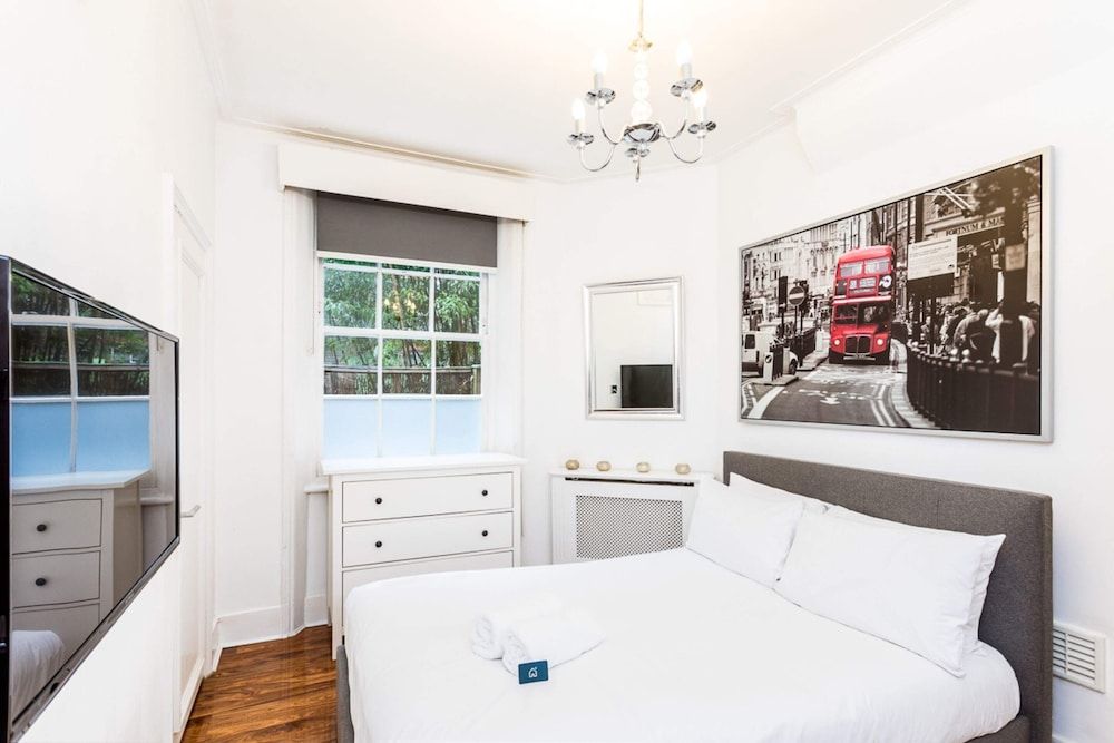 undefined Bright Warwick Chambers Apartment 9