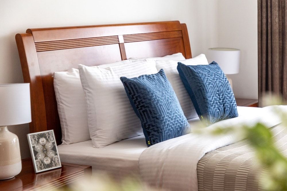 undefined Visually Unique 1BR Apartment in JLT - Sleeps 4! 6