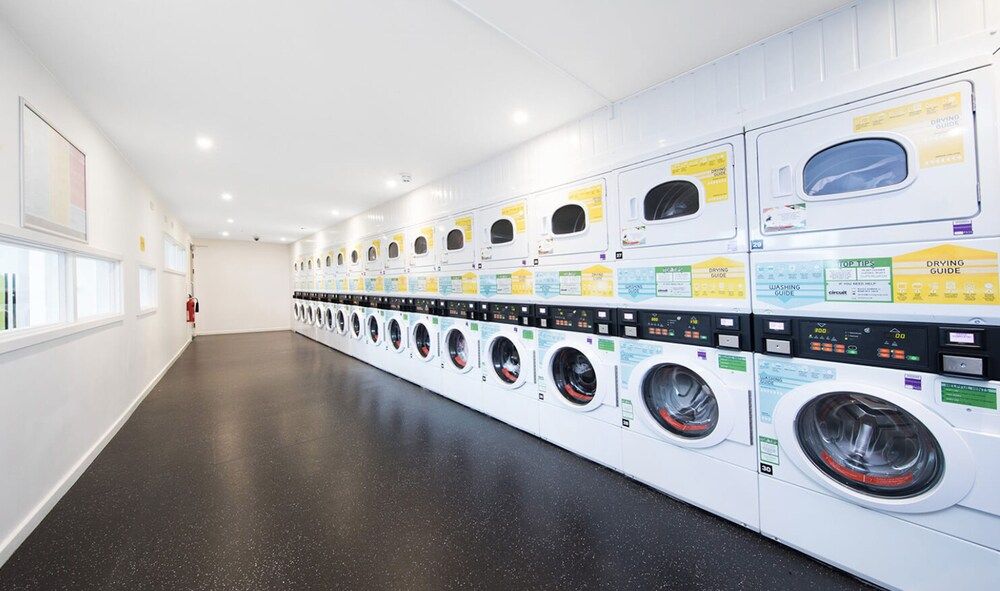 undefined Vibrant Rooms for STUDENTS Only - LONDON 9