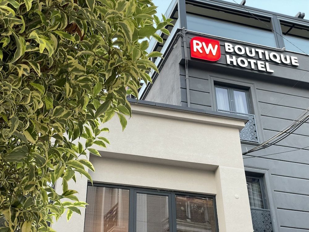 undefined RW Boutique Hotel 5