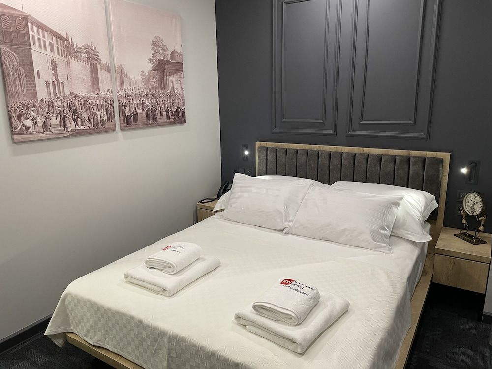 RW Boutique Hotel Standard Double Room 2