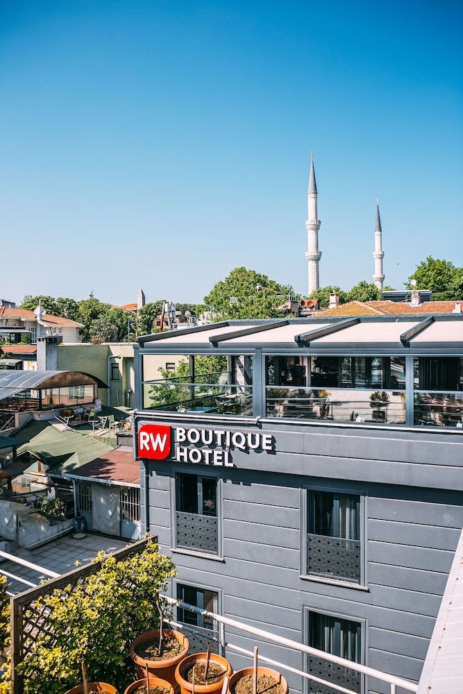 undefined RW Boutique Hotel 6