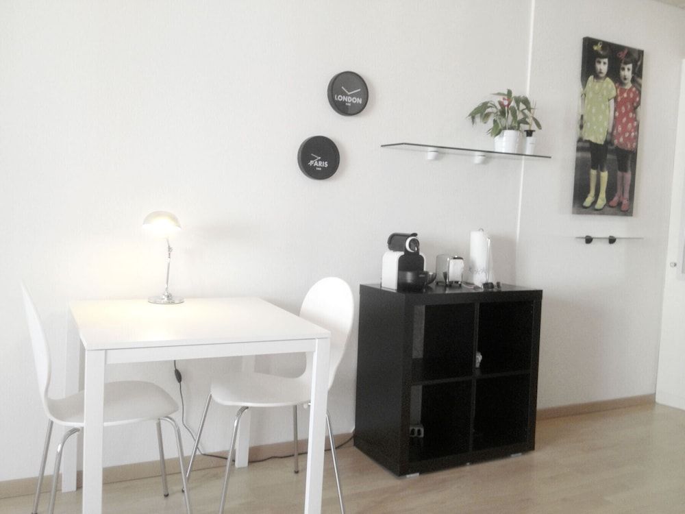 undefined Hitrental Central Apartments 9