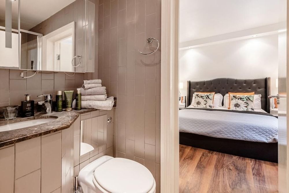 My Lady Deluxe Apartment 9