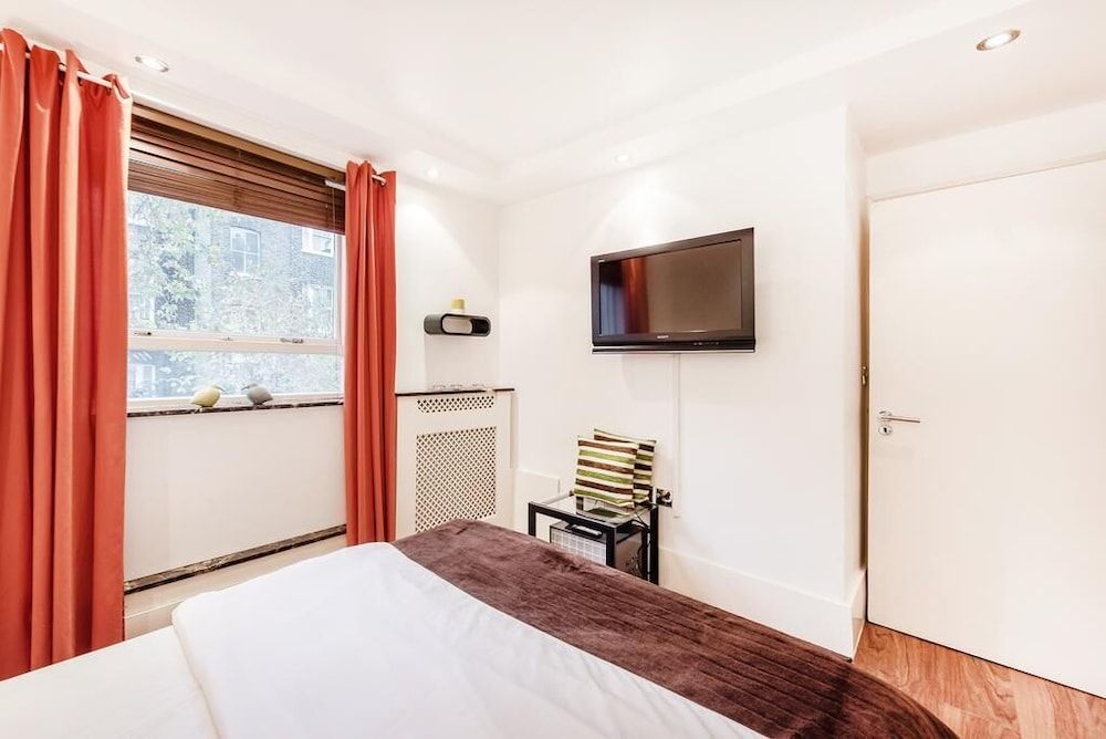 My Lady Deluxe Apartment 14