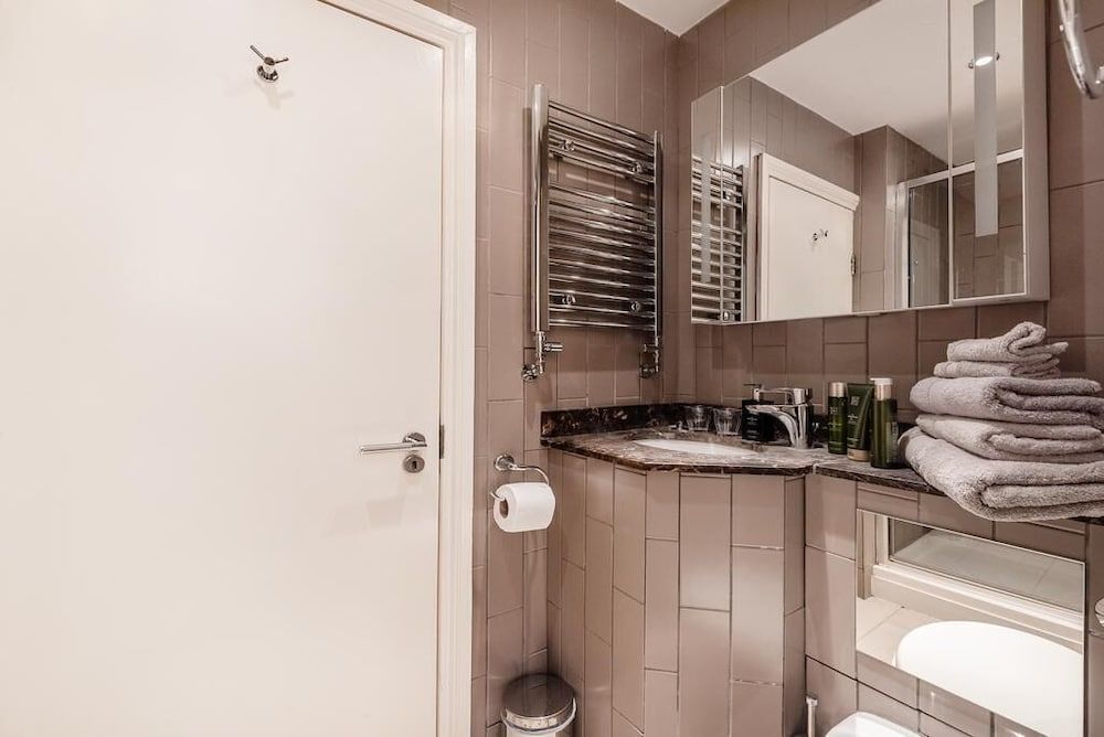 My Lady Deluxe Apartment 10