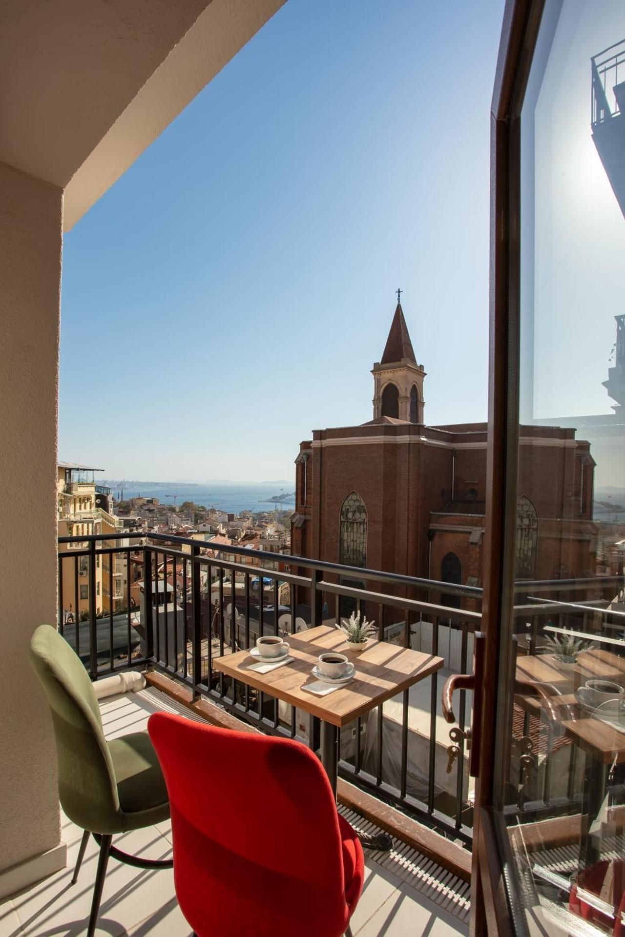 undefined West Palace Hotel 8