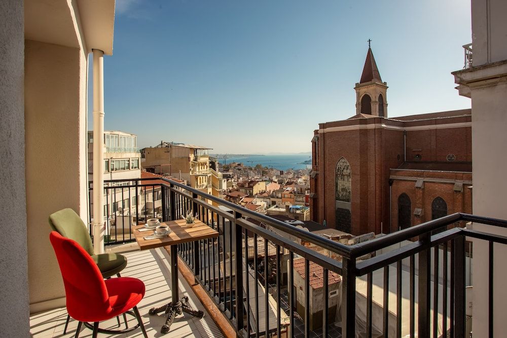 undefined West Palace Hotel 2