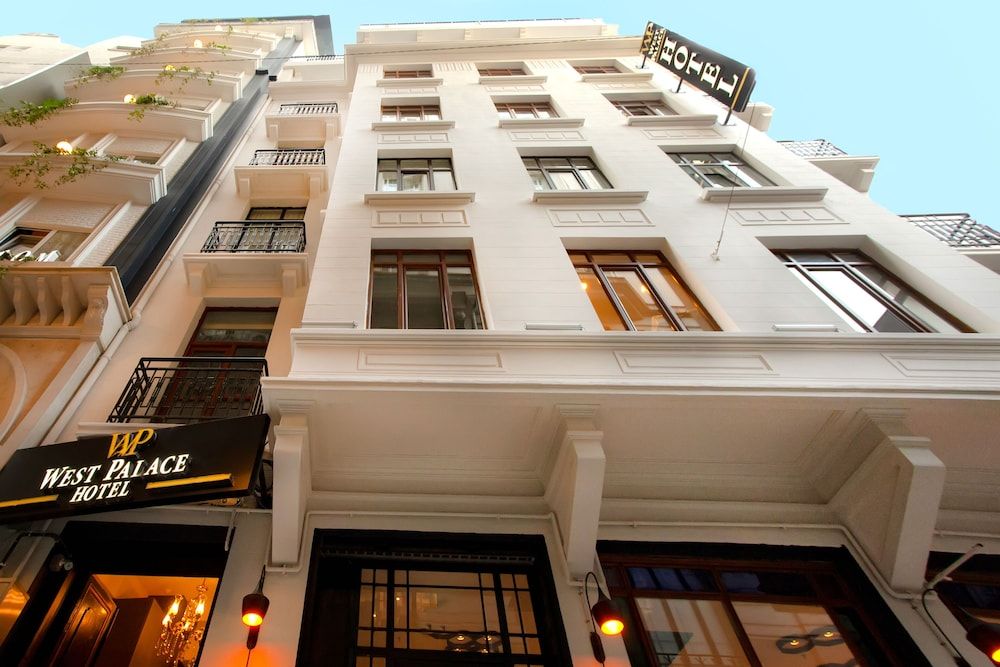 undefined West Palace Hotel 7