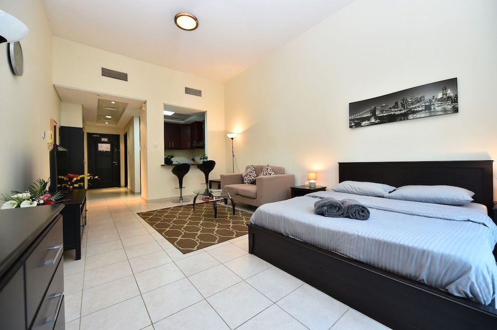 undefined MRH - Studio in Discovery Gardens 10
