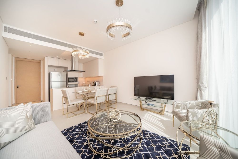 Jumeirah Gate Tower - Luton Vacation Homes Premium Apartment 16
