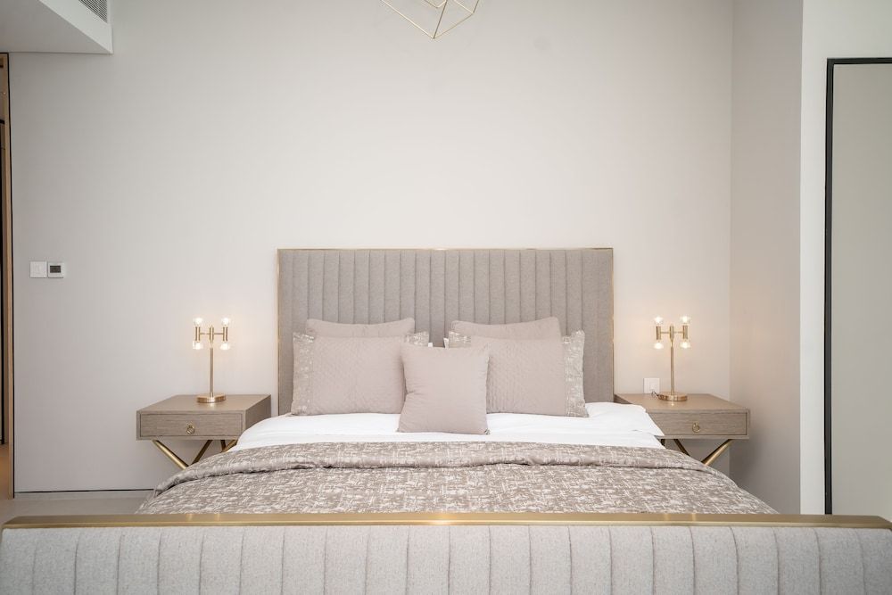 Jumeirah Gate Tower - Luton Vacation Homes Premium Apartment 6