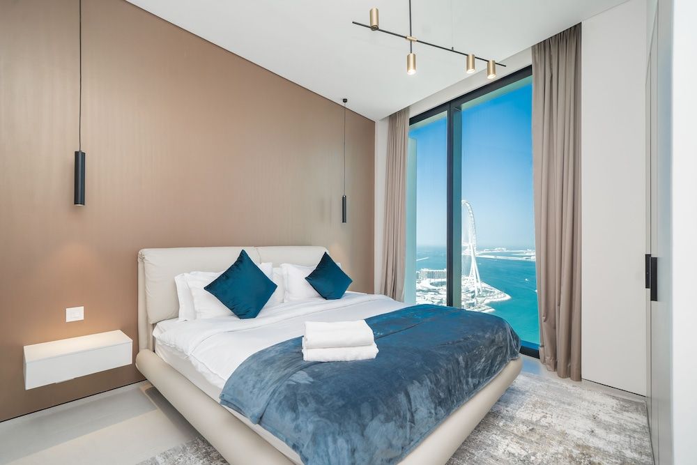 Jumeirah Gate Tower - Luton Vacation Homes Signature Apartment 2