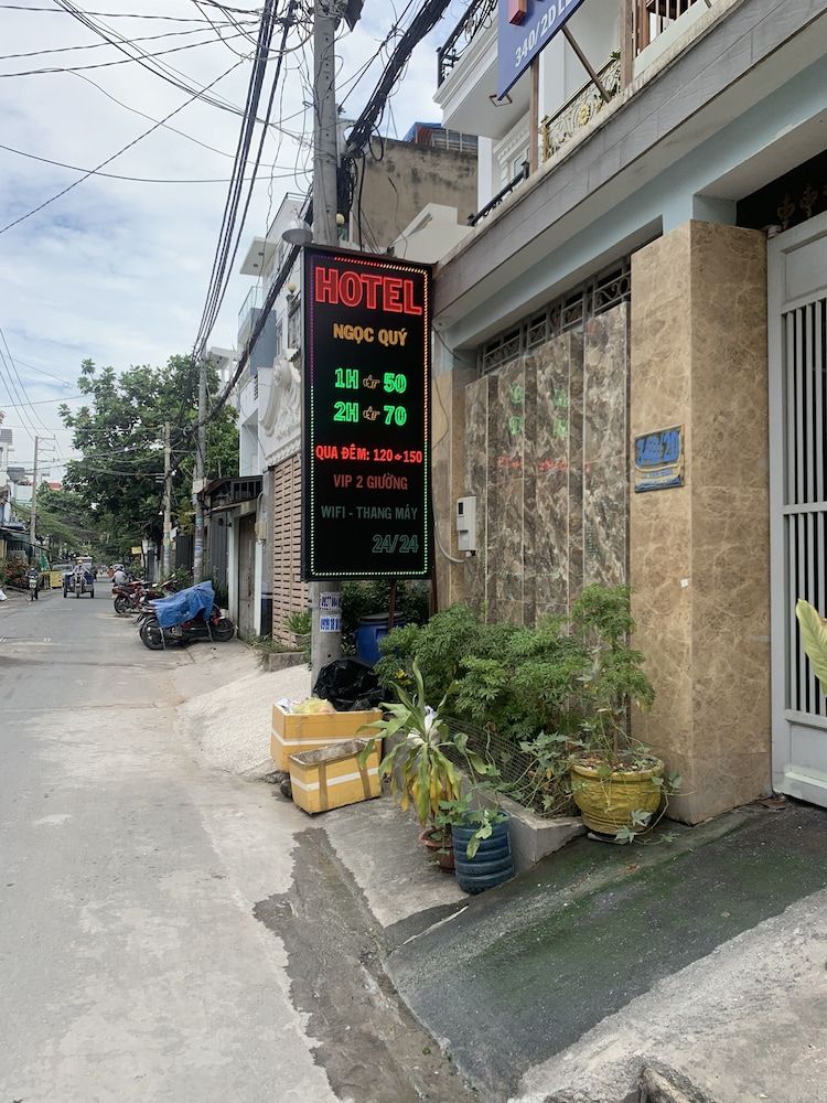 undefined Ngoc Quy Hotel 5