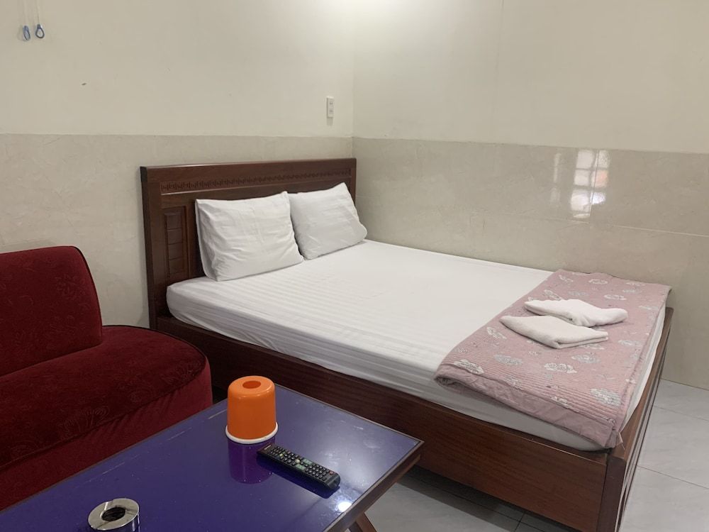 undefined Ngoc Quy Hotel 10