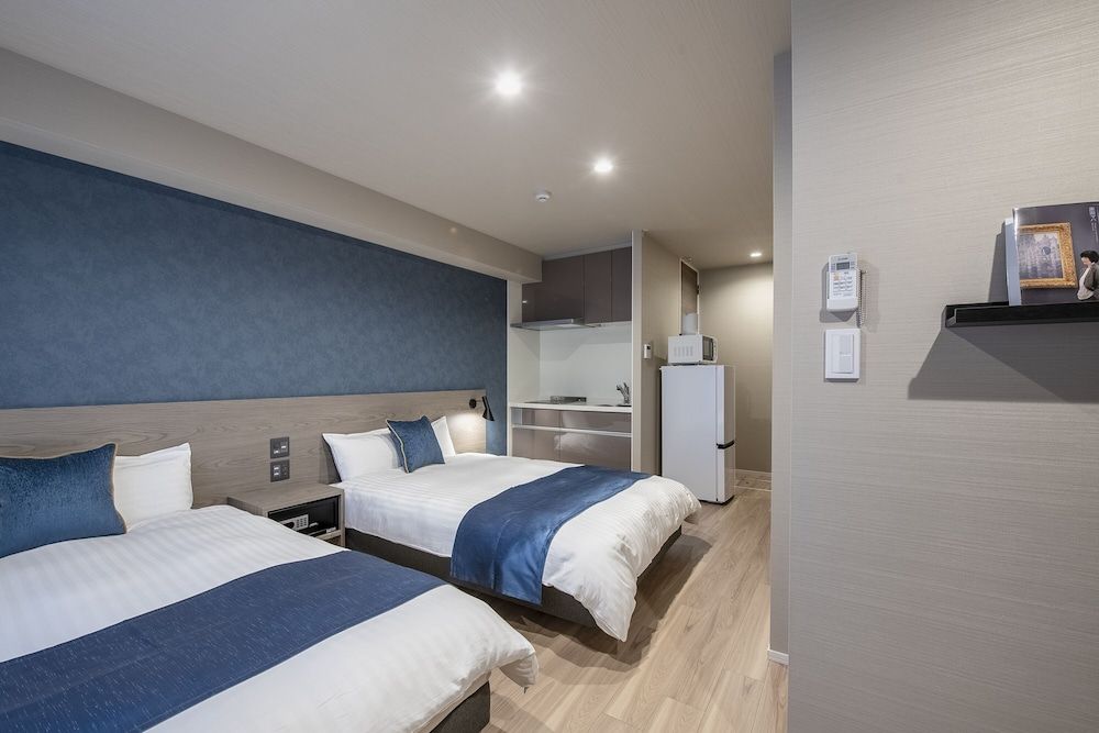 undefined hotel aima 8