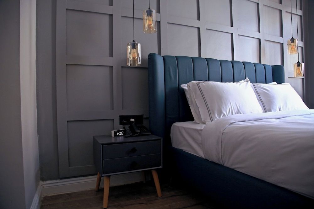 Hotel Bronte Deluxe Room 3