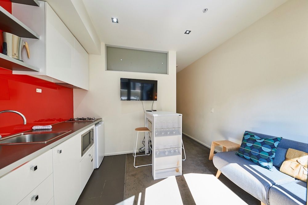 undefined Readyset Apartments at Kett 4