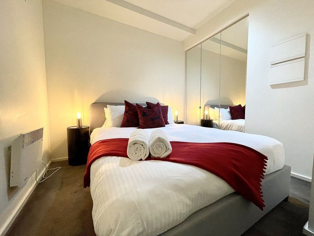 undefined Readyset Apartments at Kett