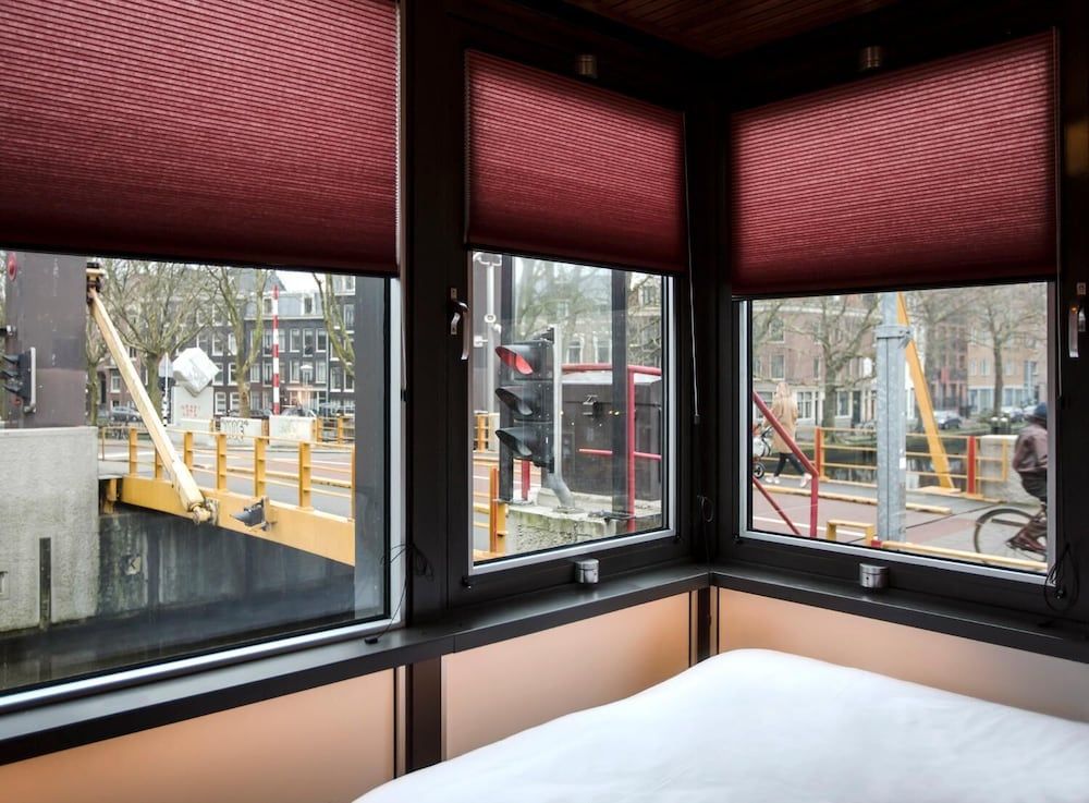 undefined SWEETS - Theophile de Bockbrug 5