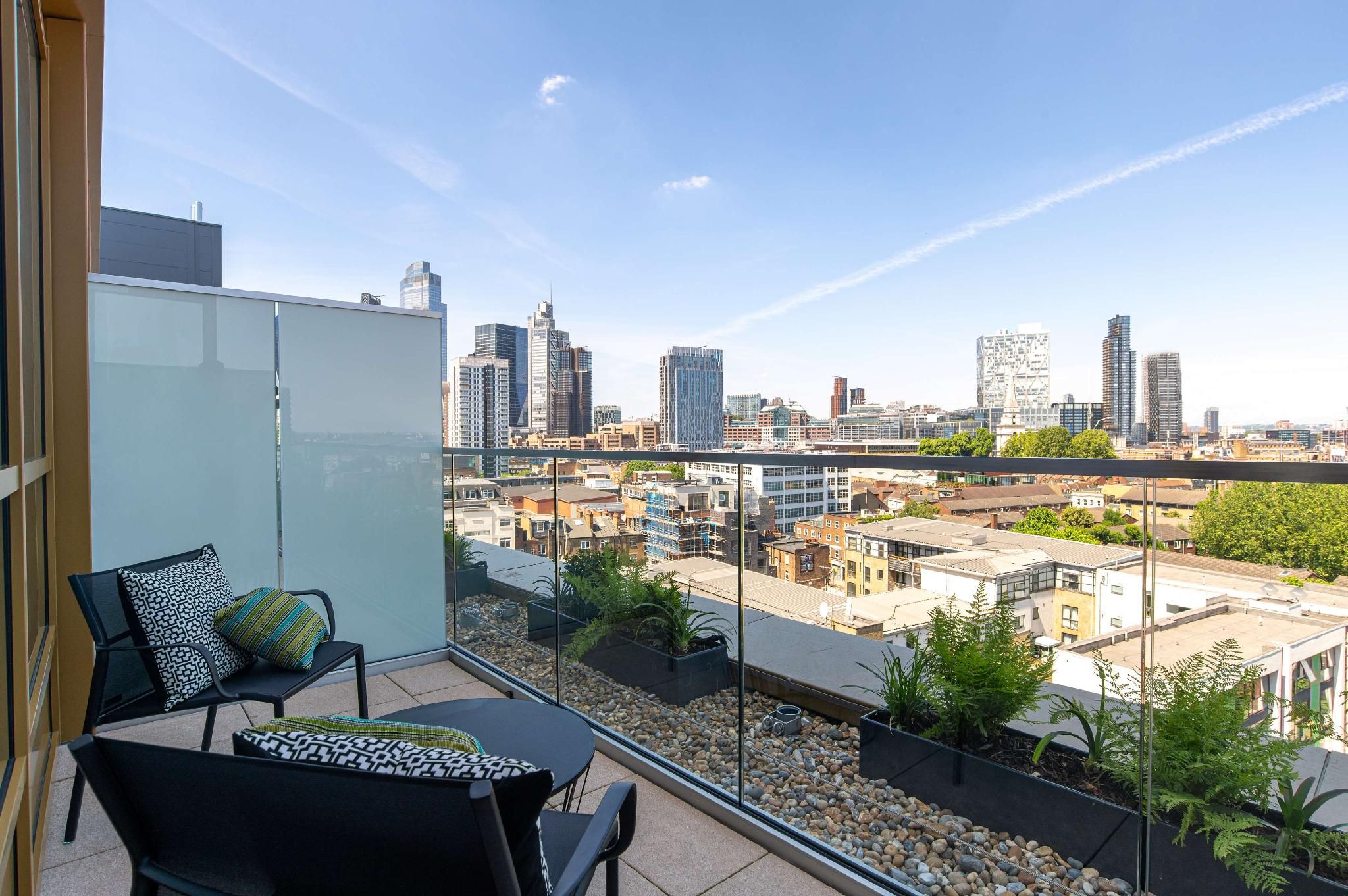 Premium King Bed With Balcony