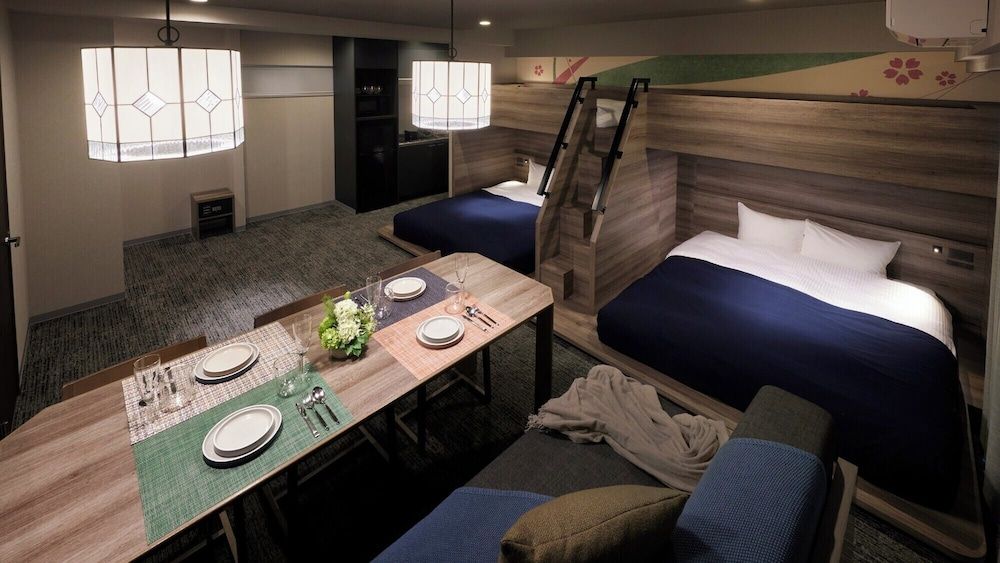 undefined Minn Ueno Iriya