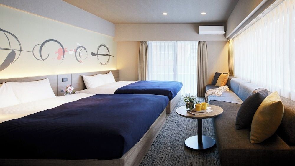 undefined Minn Ueno Iriya 3