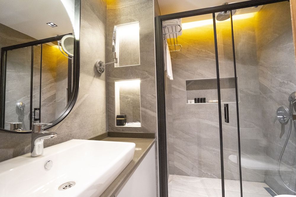 Antalya City +12 Adult Only Standard Room 6