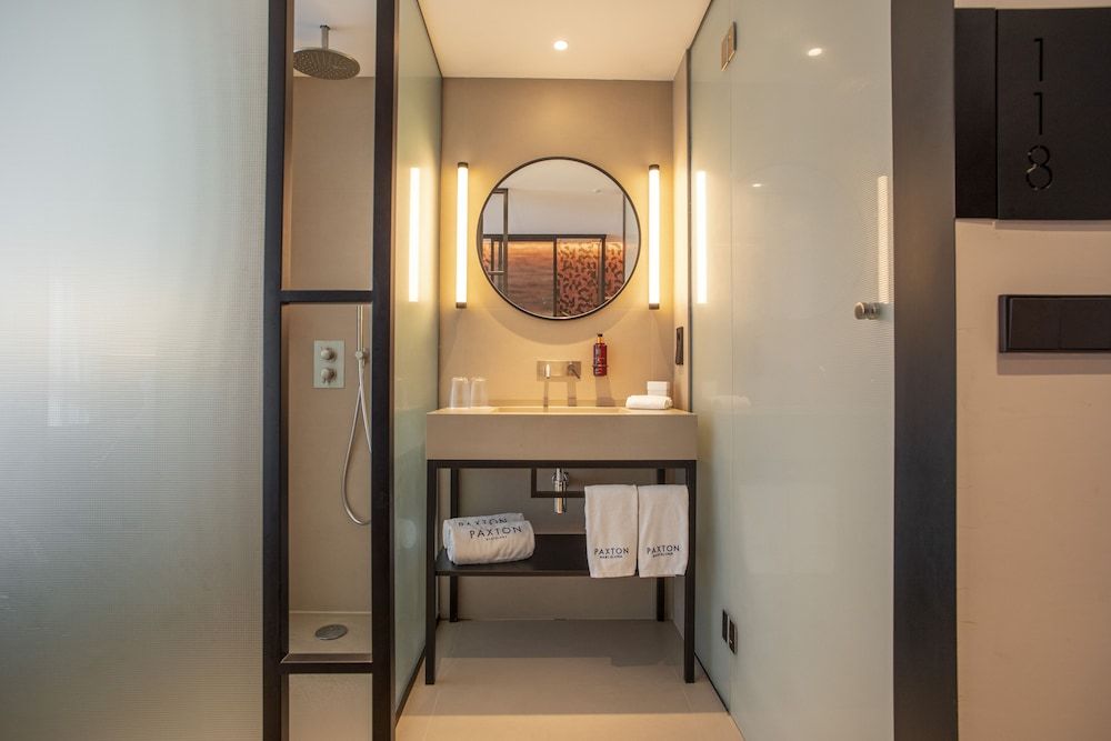 Hotel Paxton Barcelona Standard Double or Twin Room 3
