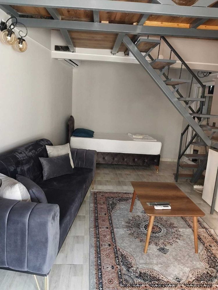 undefined Zema Hotel 5