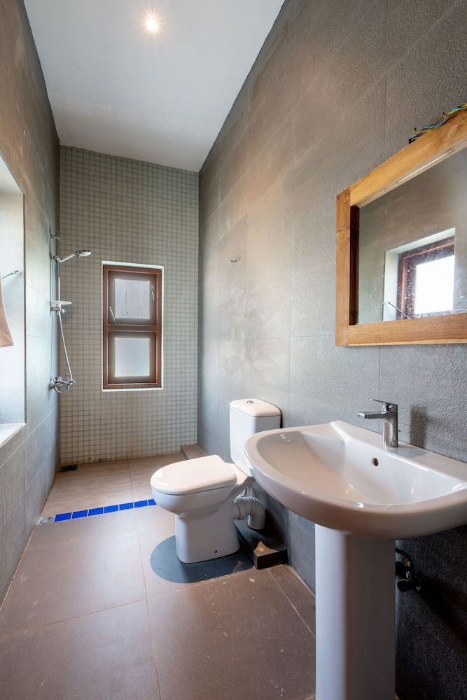 Yoho Serendipity Colombo Superior Double Room 17