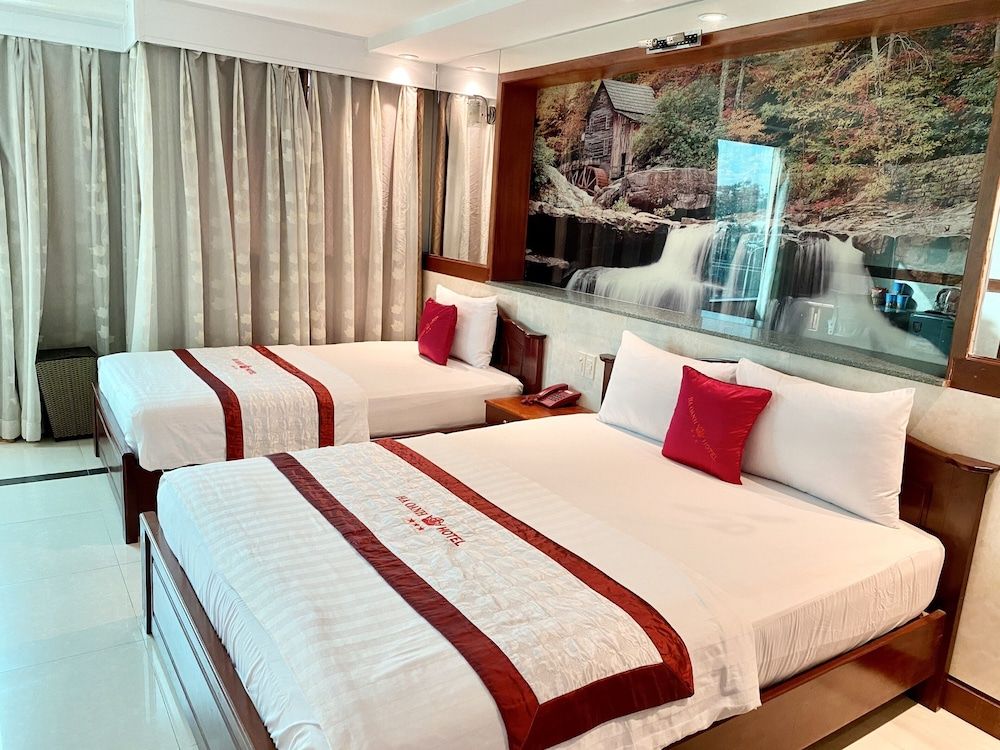 Ha Oanh 2 Hotel Executive Triple Room 2