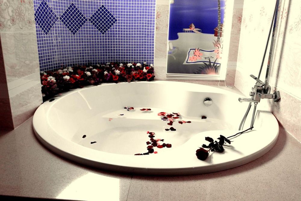 Ha Oanh 2 Hotel Executive Triple Room 5