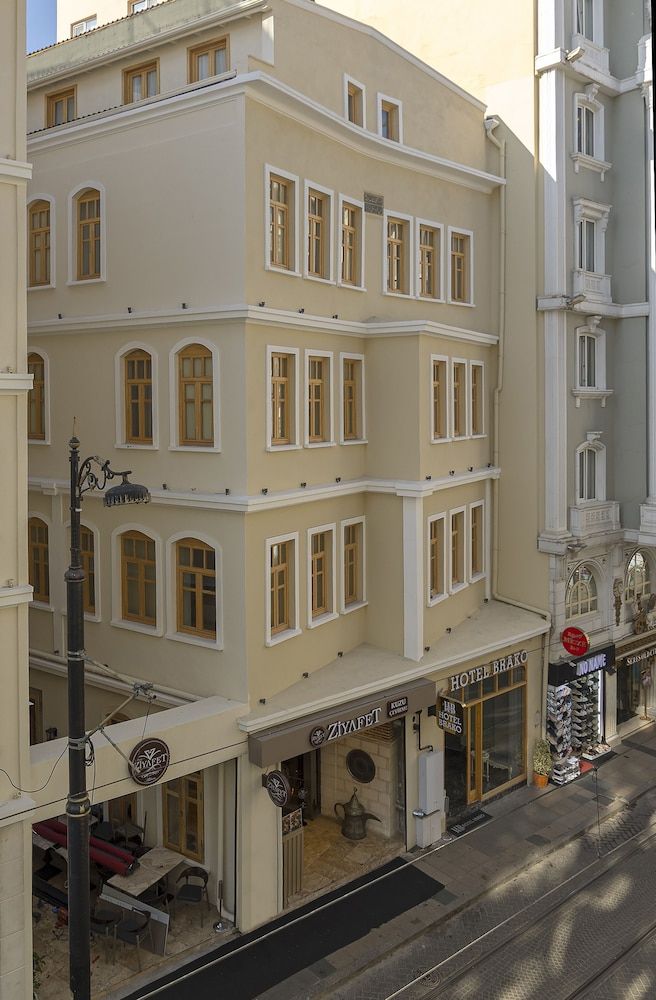 undefined Brako Hotel