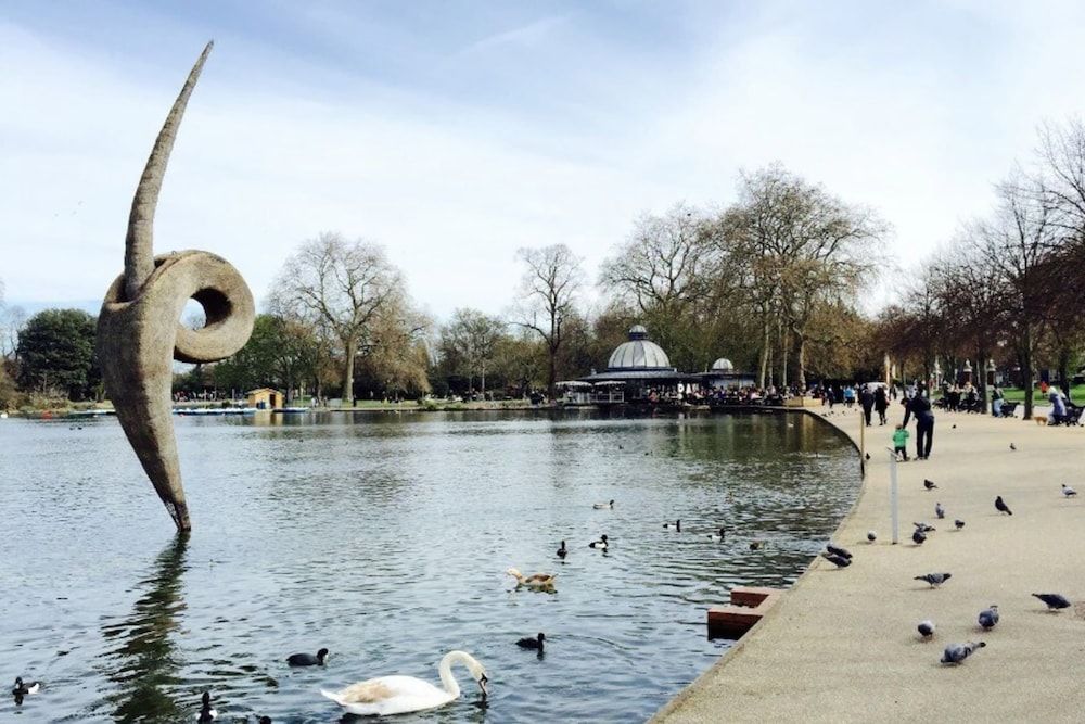 Beautiful 1 Bedroom With Balcony Near Mile End Apartment (1 Bedroom) 21