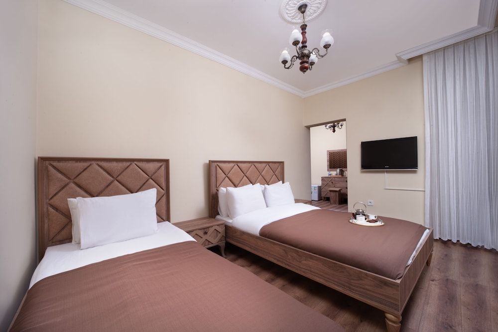 undefined Taxim Cool 4