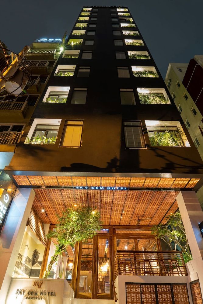 undefined Sky Gem Central Hotel 7