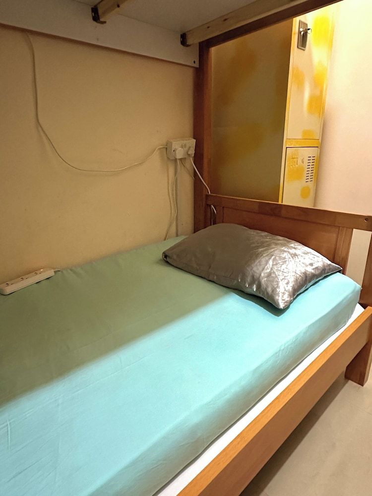 undefined Heartland Hostel