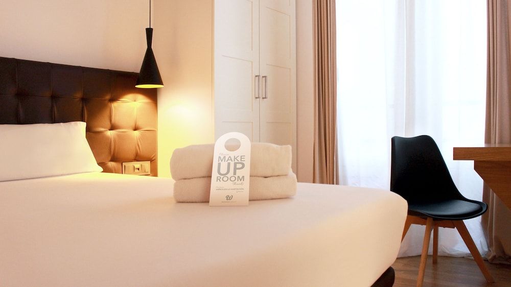 Woohoo Rooms Fuencarral Family Suite 6