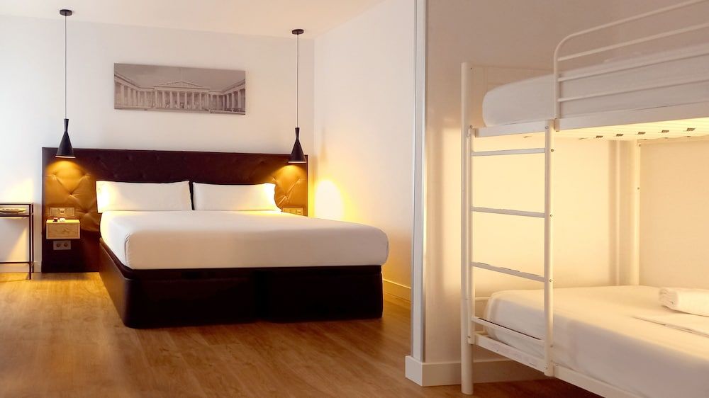 Woohoo Rooms Fuencarral Family Suite 7