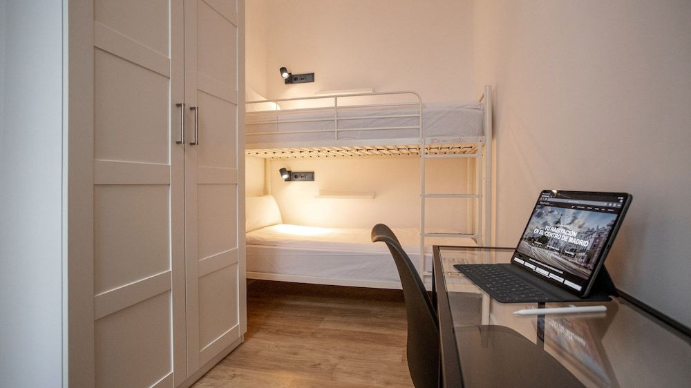 Woohoo Rooms Fuencarral Family Suite 12