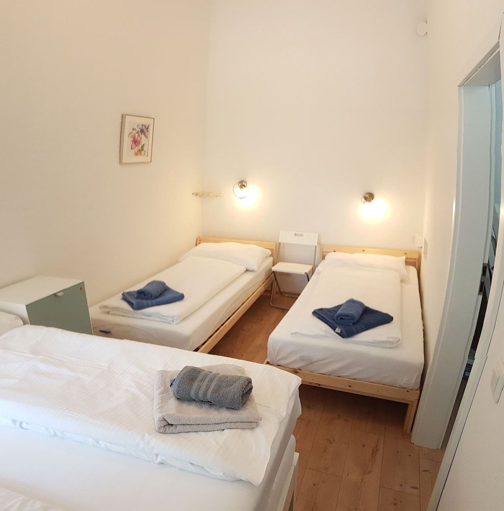 Sobieski Town Apartments Family Apartment 2