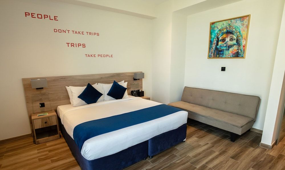 Executive Room, 1 King Bed (includes 25% off F&B)