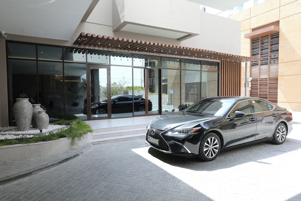 undefined Grand Kingsgate Waterfront By Millennium Hotels 7